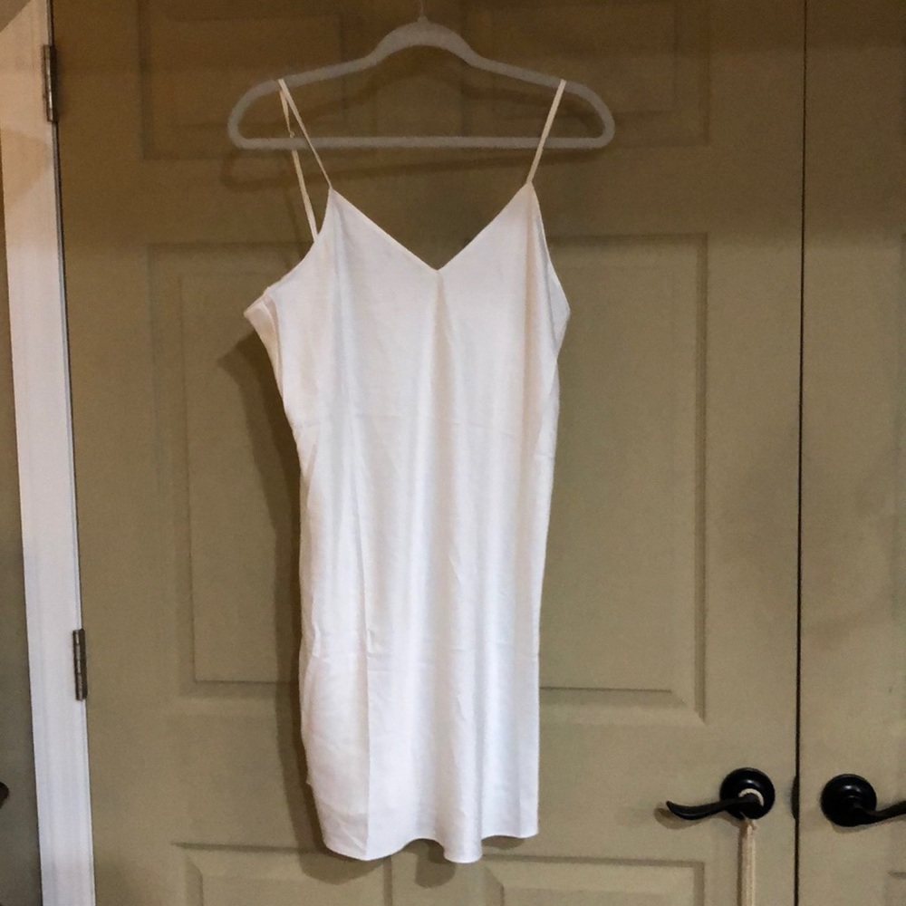 Ladies silky slip/nighty lingerie white-M/L SEXY